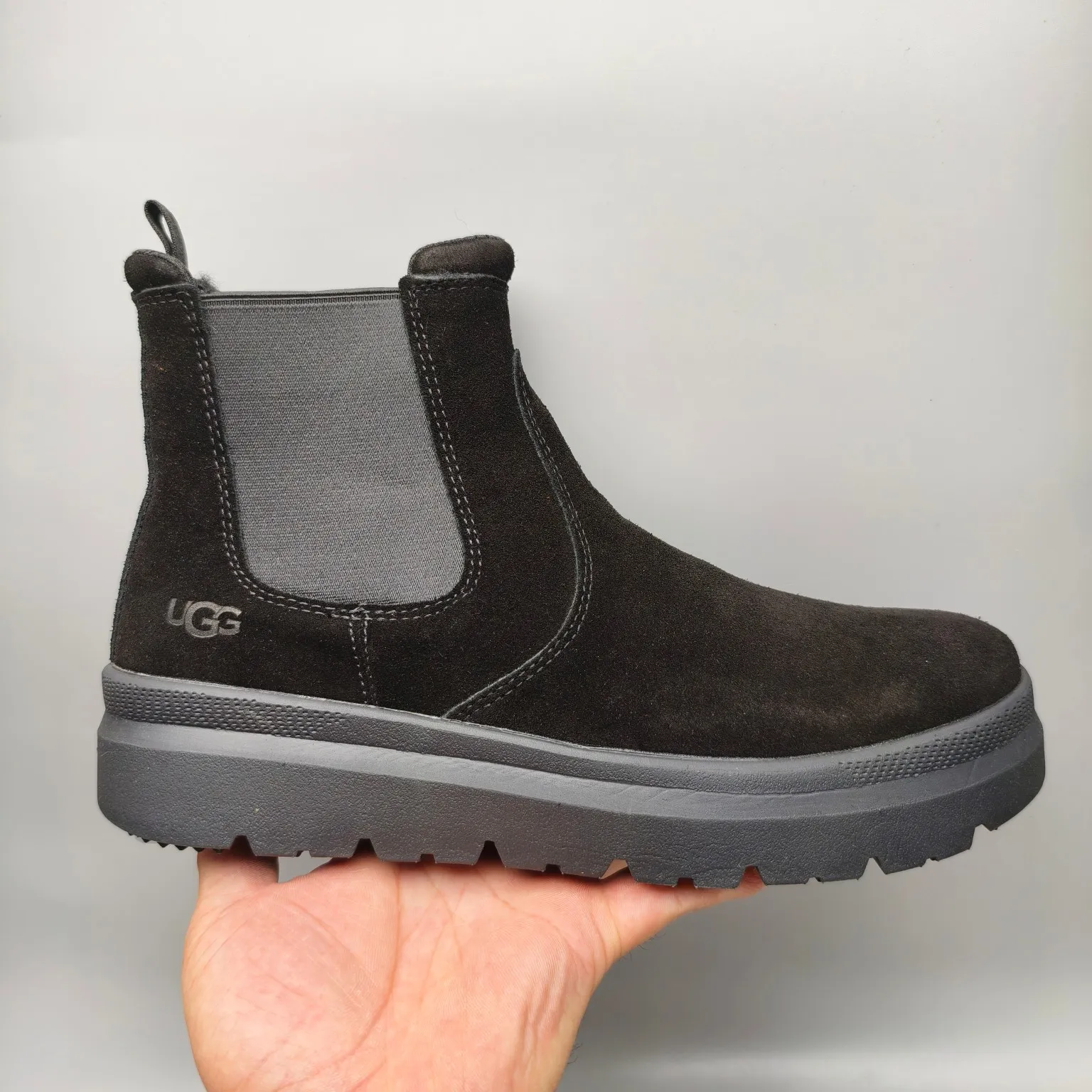 💰600 UGG sheepskin all-in-one snow boots 2050 casual mid-calf boots men's boots color: maroon black chocolate size: 39-45